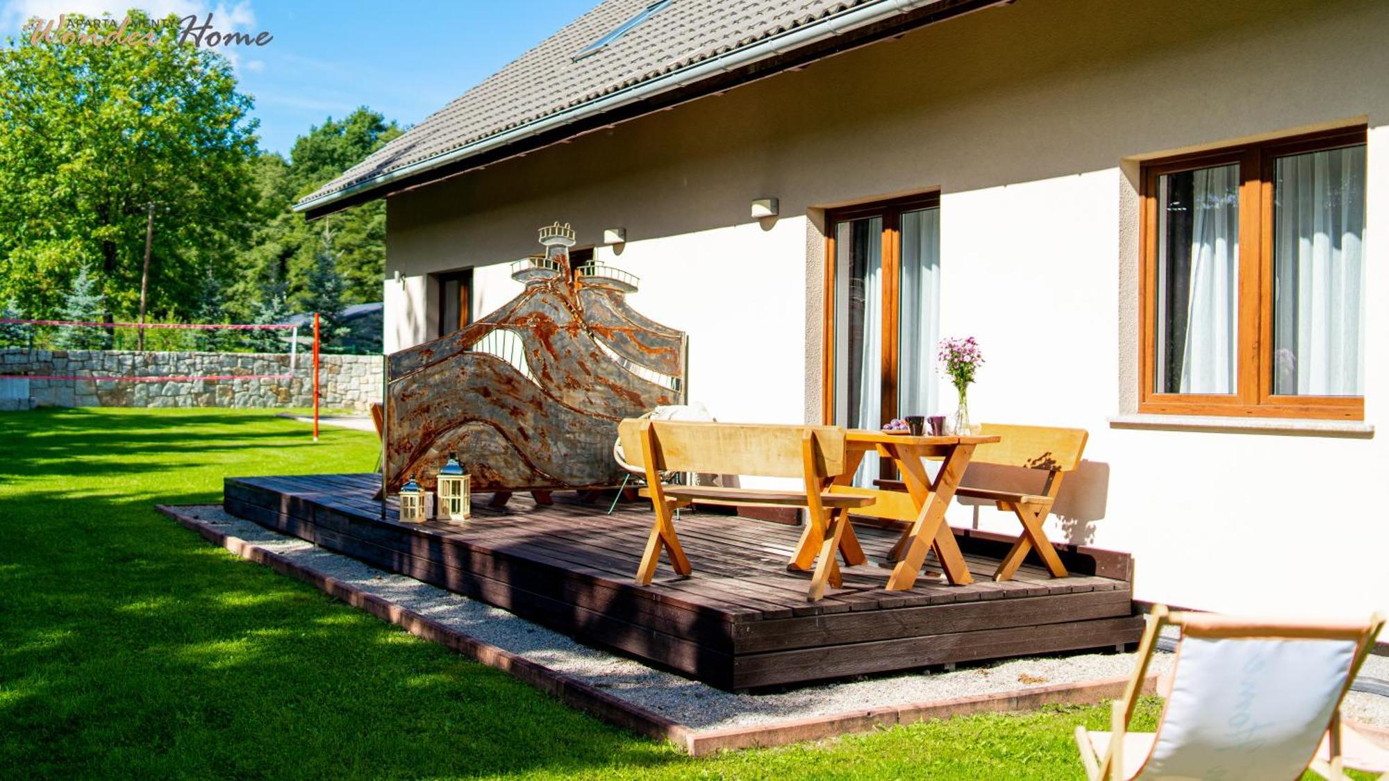 Apartamenty Czerwony Dworek - Duzy Teren Zielony, Plac Zabaw, Miejsce Na Grilla I Staw Z Mozliwoscia Wedkowania, Boisko Mysłakowice Dış mekan fotoğraf