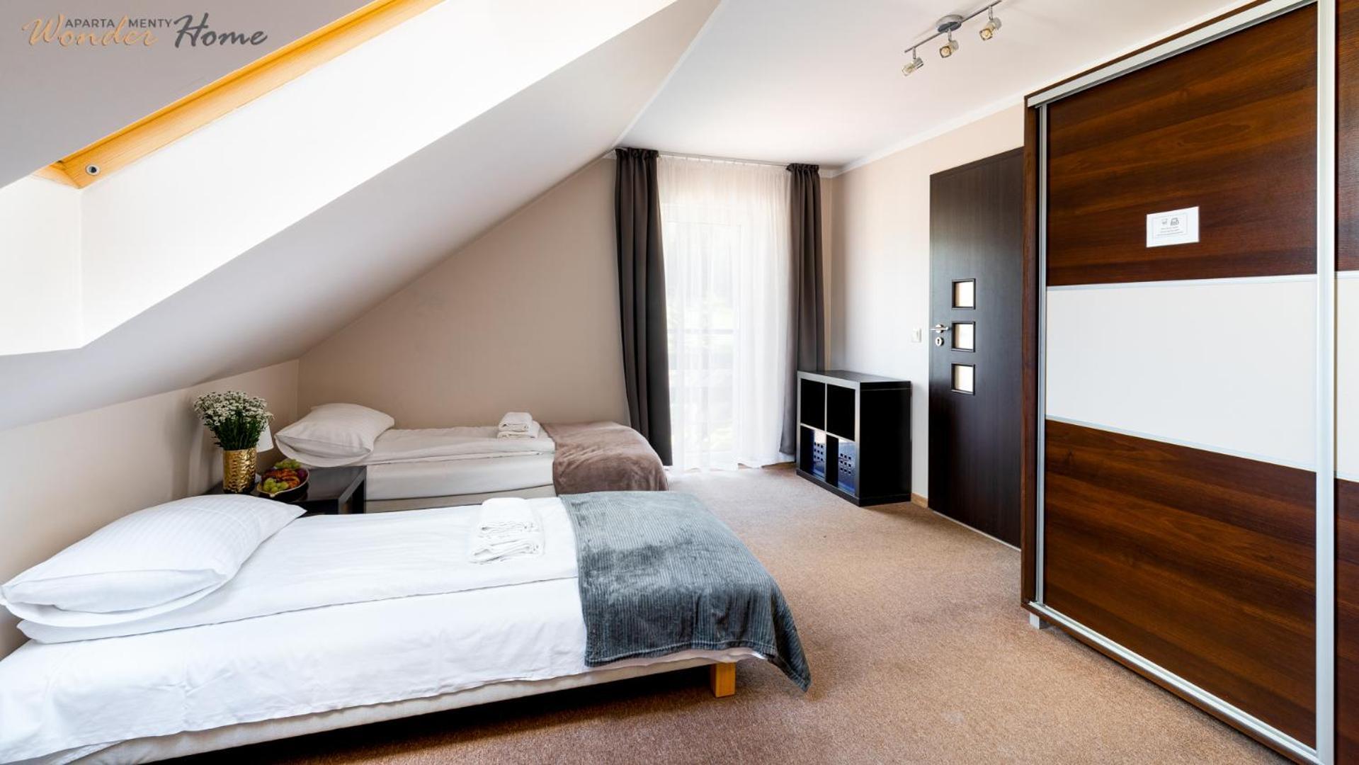 Apartamenty Czerwony Dworek - Duzy Teren Zielony, Plac Zabaw, Miejsce Na Grilla I Staw Z Mozliwoscia Wedkowania, Boisko Mysłakowice Dış mekan fotoğraf