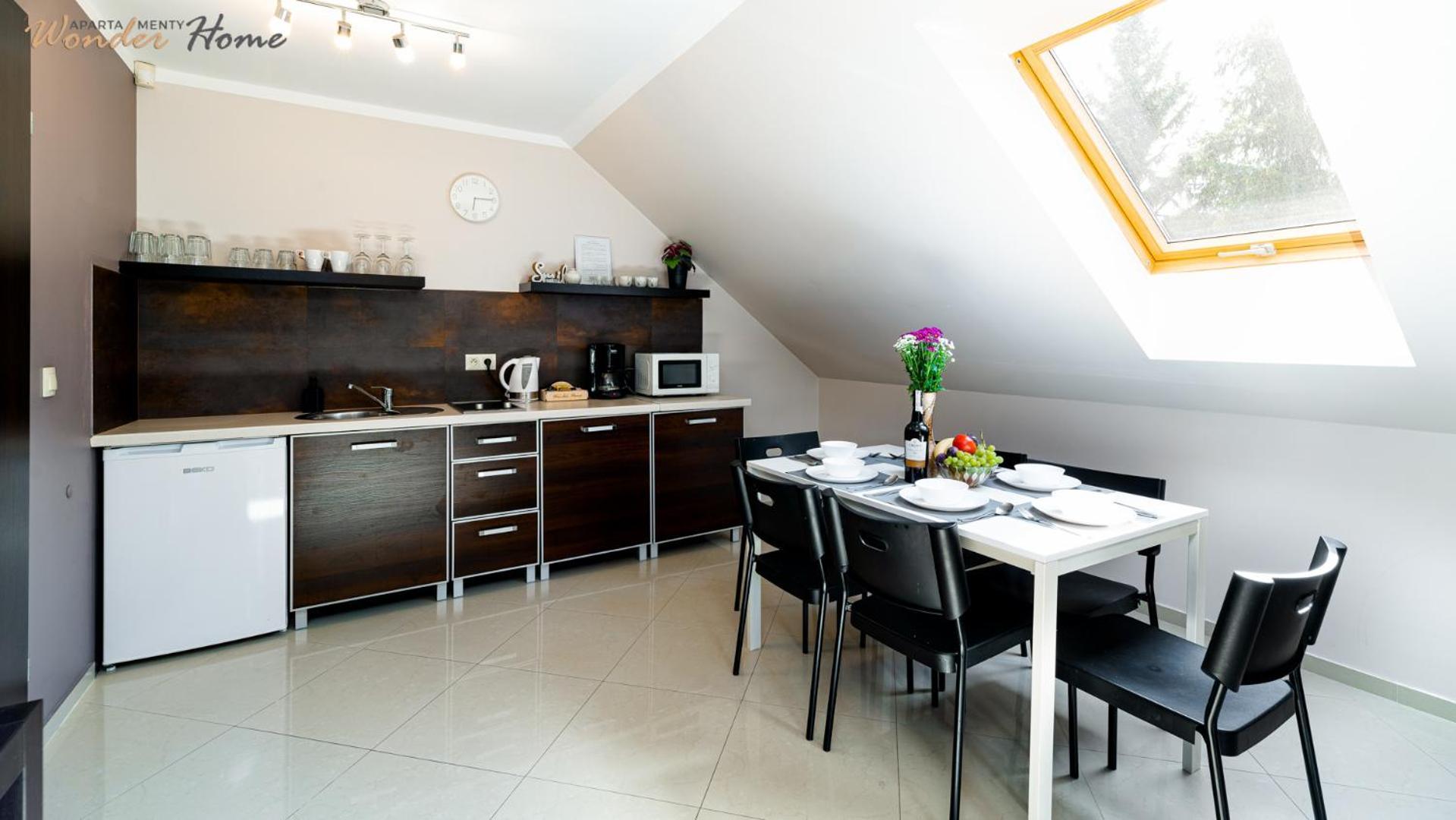 Apartamenty Czerwony Dworek - Duzy Teren Zielony, Plac Zabaw, Miejsce Na Grilla I Staw Z Mozliwoscia Wedkowania, Boisko Mysłakowice Dış mekan fotoğraf