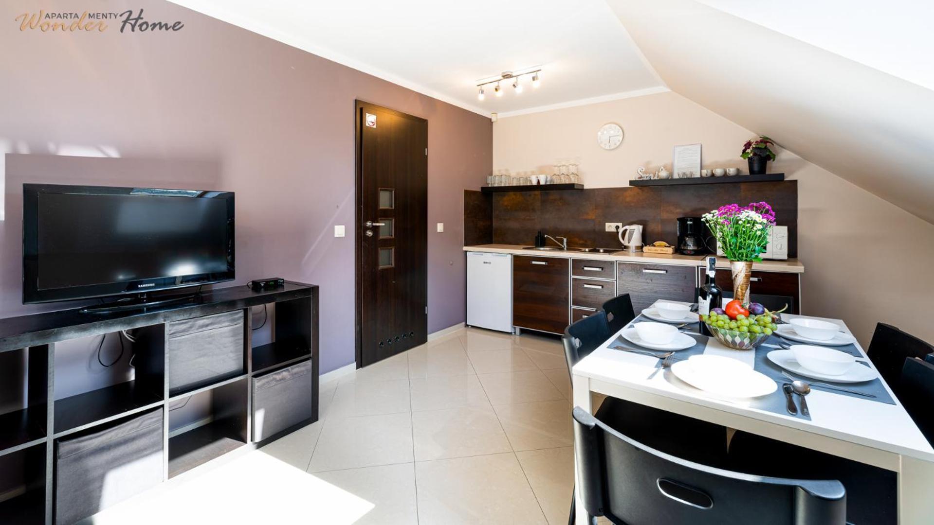 Apartamenty Czerwony Dworek - Duzy Teren Zielony, Plac Zabaw, Miejsce Na Grilla I Staw Z Mozliwoscia Wedkowania, Boisko Mysłakowice Dış mekan fotoğraf