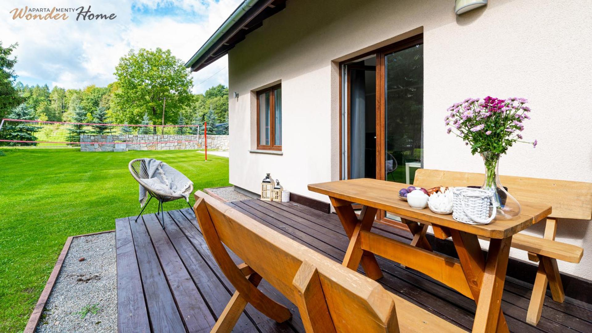 Apartamenty Czerwony Dworek - Duzy Teren Zielony, Plac Zabaw, Miejsce Na Grilla I Staw Z Mozliwoscia Wedkowania, Boisko Mysłakowice Dış mekan fotoğraf